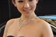 玉田最美车模(最美车模左左)