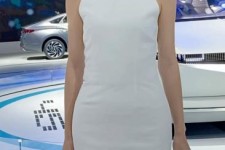 玉田梦到本身做兼职模特(梦到本身做兼职模特工做)
