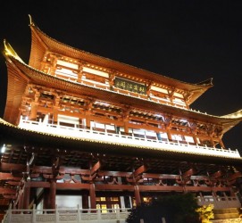 玉田长沙旅游攻略(长沙旅游攻略景点必去长沙美食街)