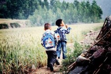 玉田河南一家四口结伴游中国2个月(河南适合一家四口旅游的地方)