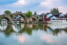玉田上海旅游攻略(上海旅游攻略手抄报)