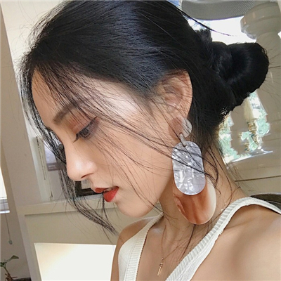 玉田伴游女生张悦然的资料