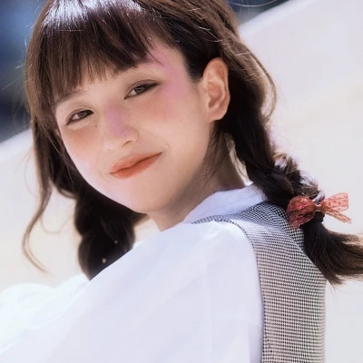 玉田伴游女生郑晓晴的资料
