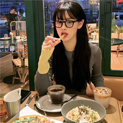 玉田伴游女生娄婷的资料
